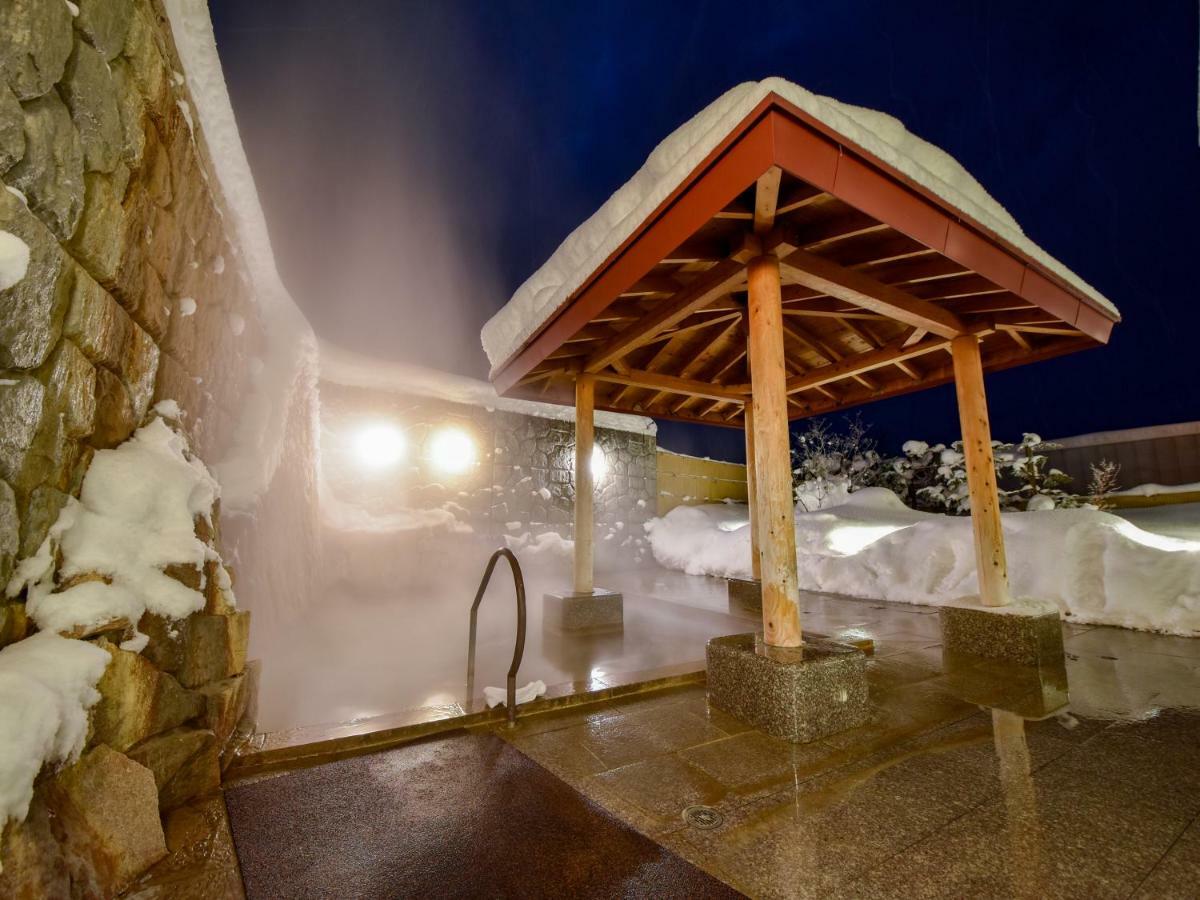 Hotel Mount Racey Yubari Exteriör bild